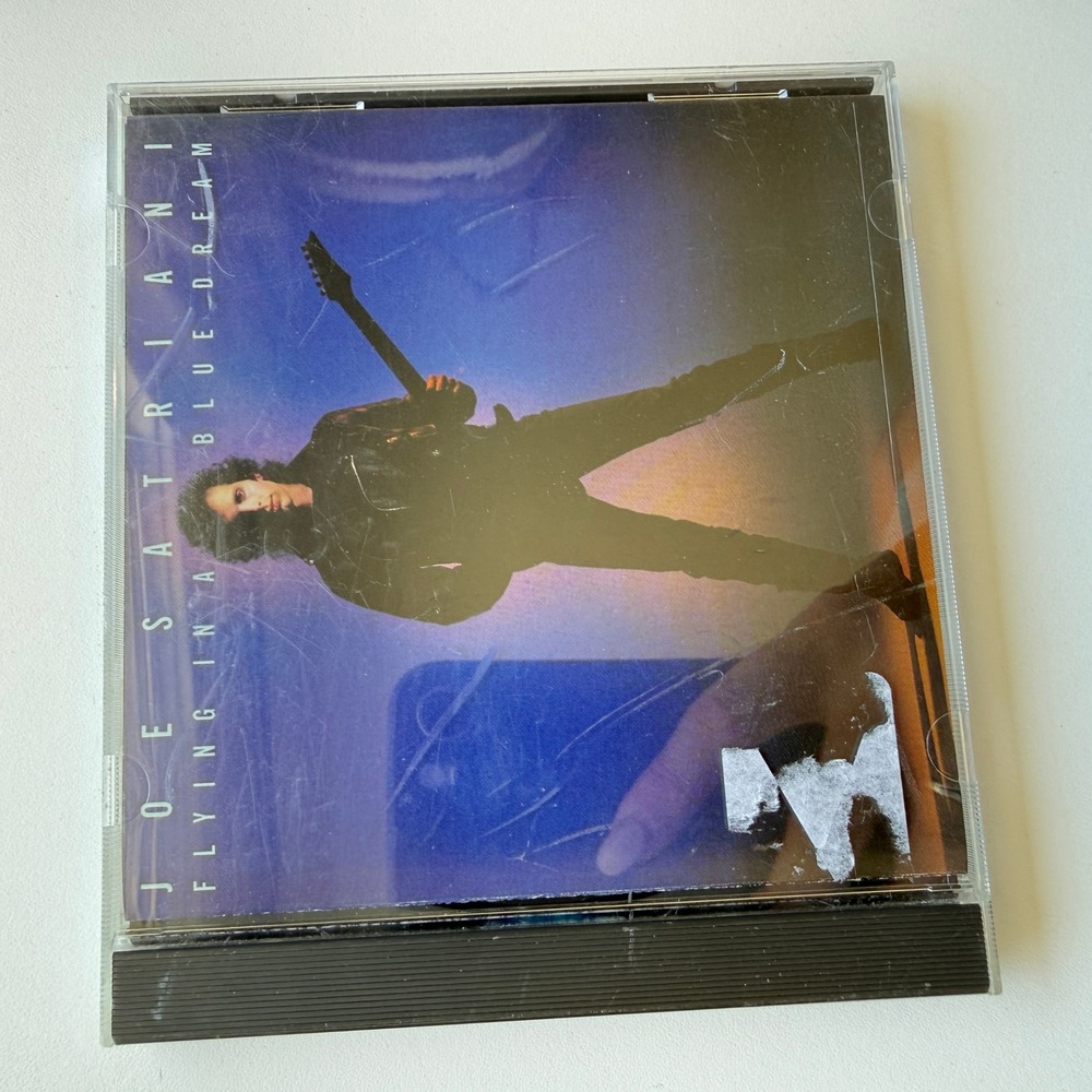 Joe Satriani Flying in a Blue Dream CD 1989 Relativity 88561-1015-2 Rock Shred